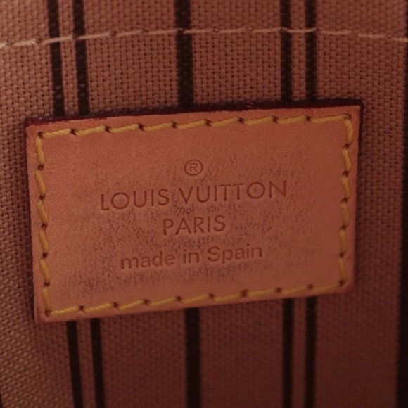 Louis Vuitton Neverfull Pochette MM in Monogram Canvas - Picture 8 of 12